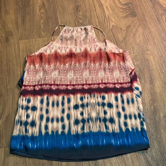 Bar 111 faux wrap tank top. Flowy water color blouse.‎ Summer vacation - Picture 6 of 7